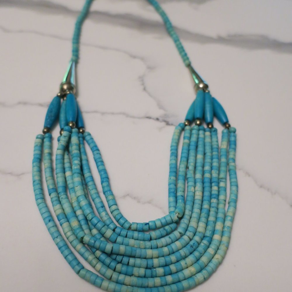 Beautiful Turquoise Shell & Sterling 22" Necklace